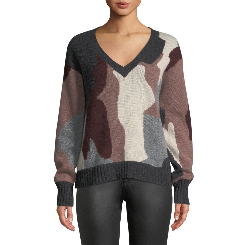 Womens Size XS Skull Cashmere Cayenne V-neck Camo Sweater in Mid Grey Camo - Picture 2 of 7